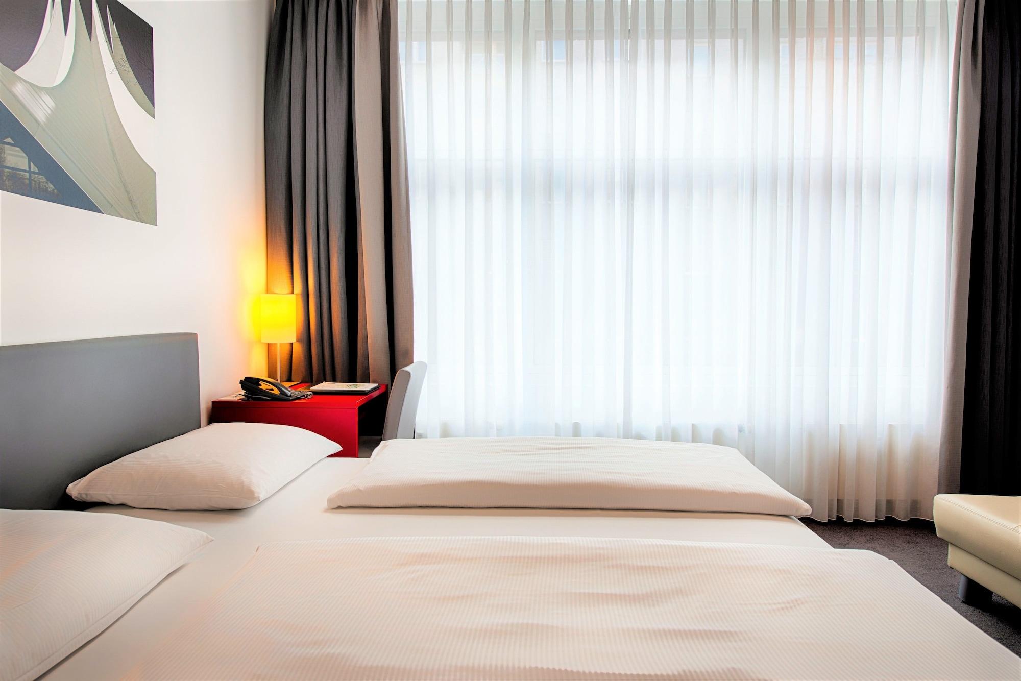 Garner Hotel Berlin - Gendarmenmarkt By Ihg Ngoại thất bức ảnh