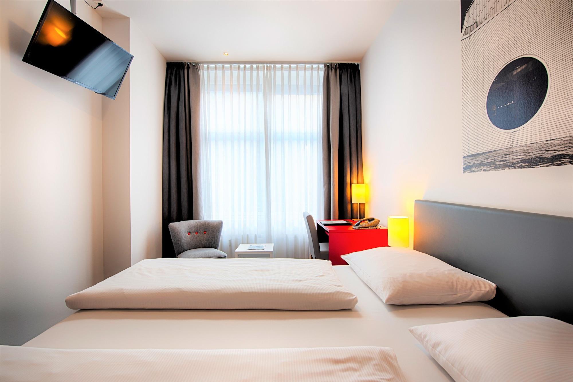 Garner Hotel Berlin - Gendarmenmarkt By Ihg Ngoại thất bức ảnh
