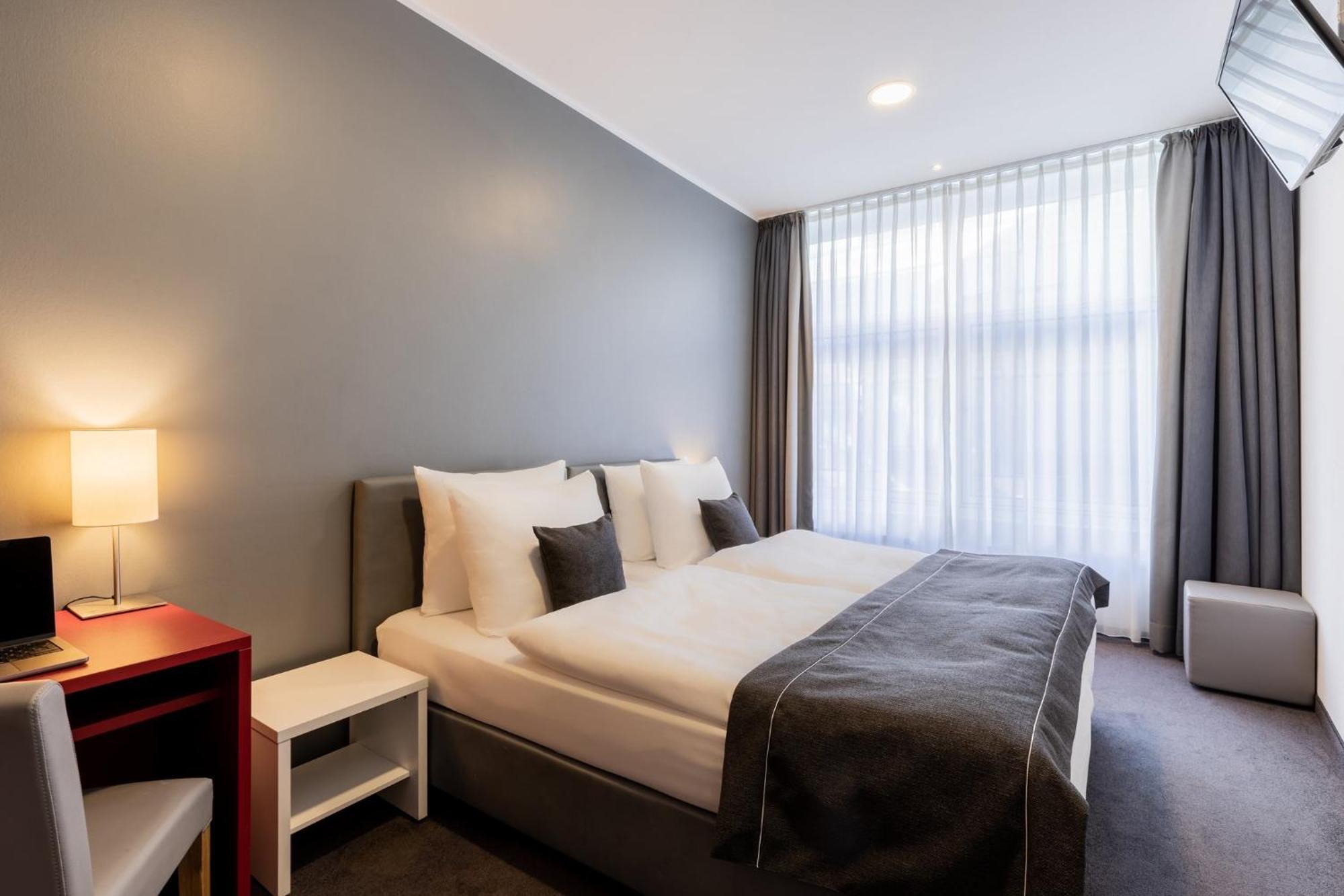 Garner Hotel Berlin - Gendarmenmarkt By Ihg Ngoại thất bức ảnh
