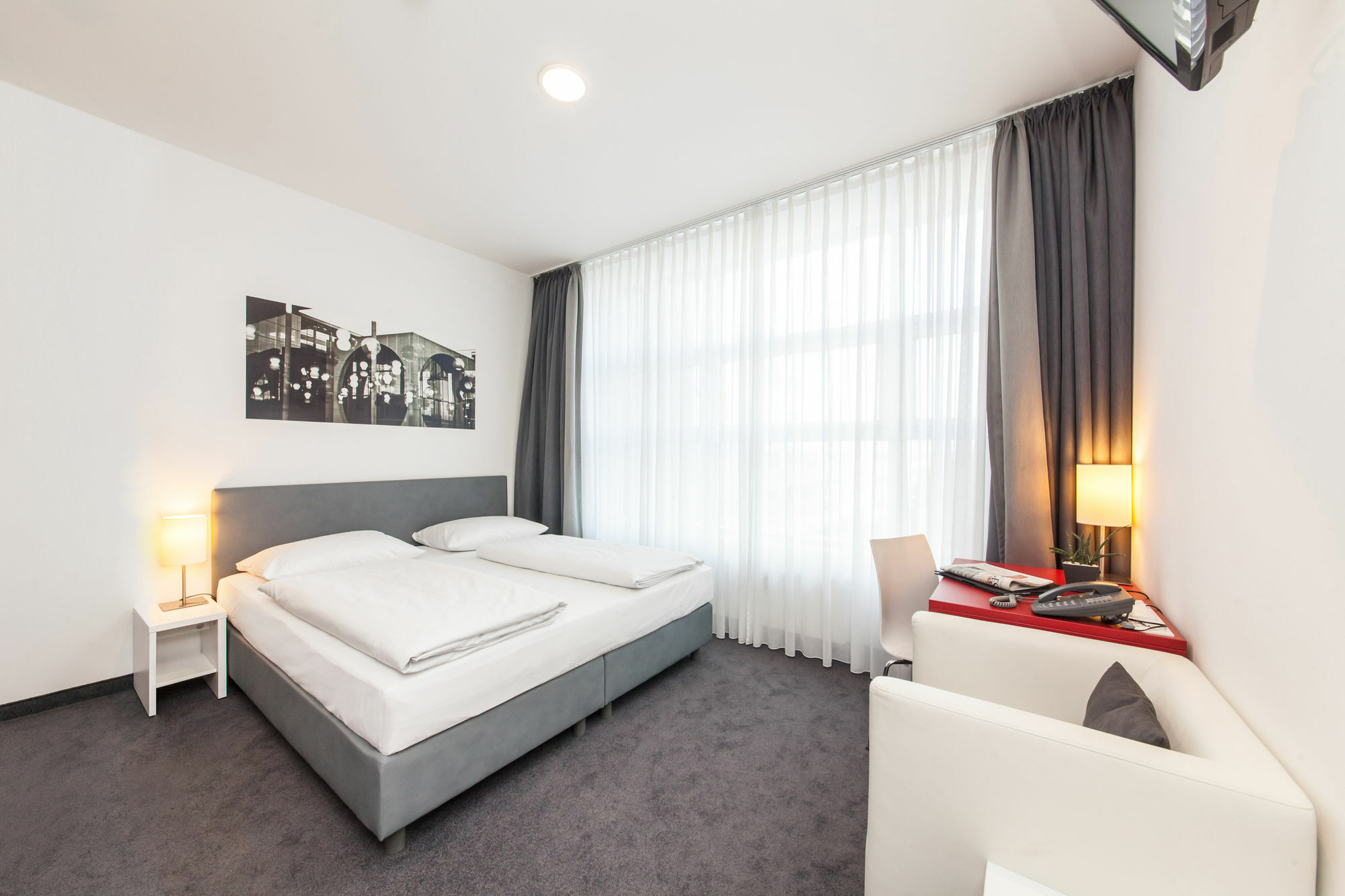 Garner Hotel Berlin - Gendarmenmarkt By Ihg Ngoại thất bức ảnh